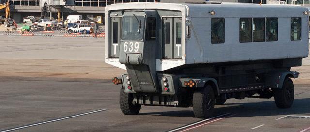 dulles airport shuttles