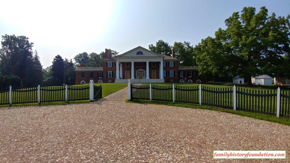 15-beautiful-photos-of-james-madisons-montpelier-home-02
