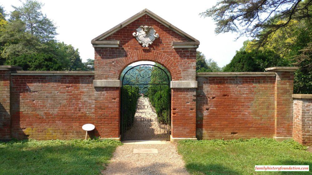 15-beautiful-photos-of-james-madisons-montpelier-home-09